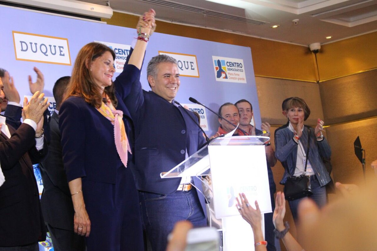 mluciaramirez's tweet photo. #EnPrimeraVuelta https://t.co/iYuUeN0GyL