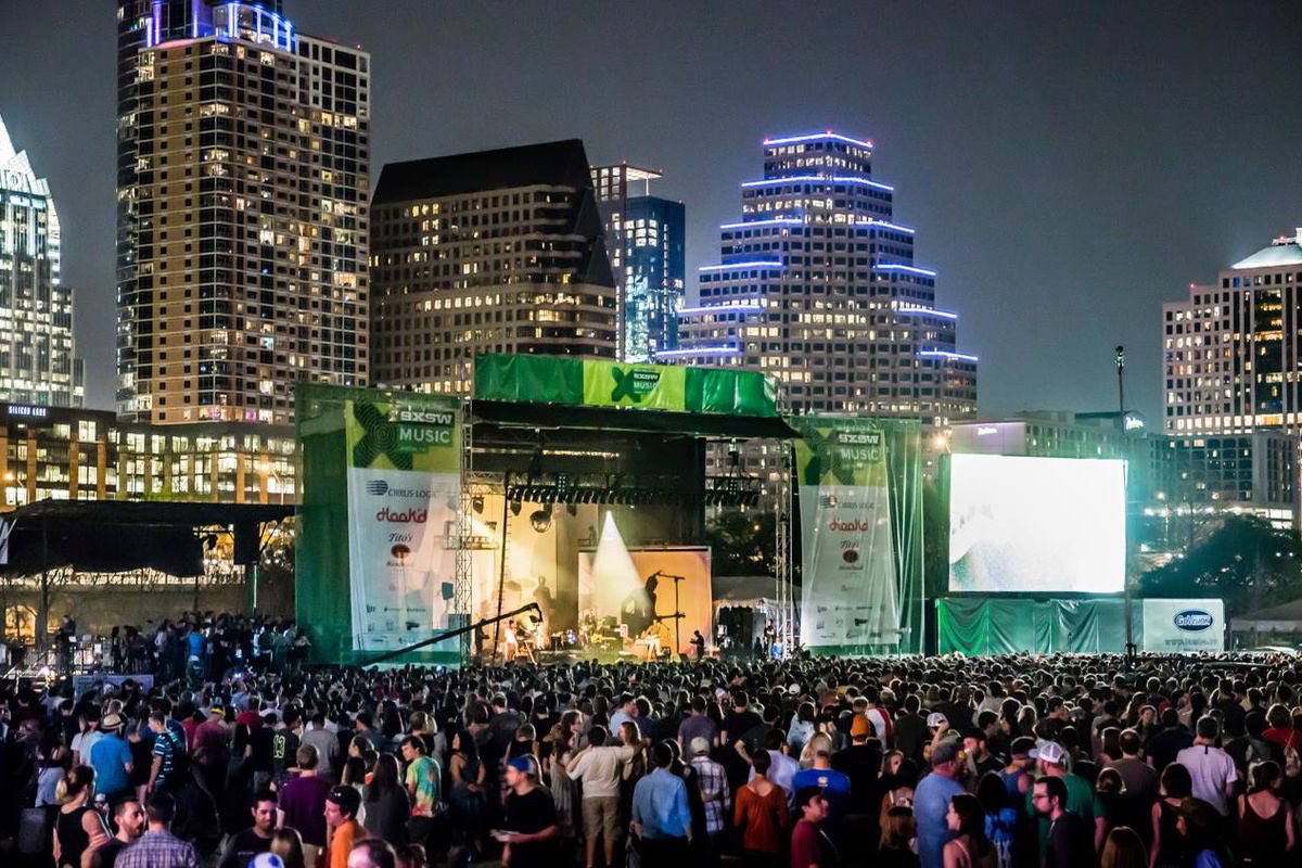 Agencyinspace's tweet photo. The Intergalactic and Eventbase teams are on the ground at SXSW and ready to deliver an amazing review of the fun to be had.
#intergalacticagency #eventbase #sxsw2018 #officialapp #music #interactive #film #technology https://t.co/WxkDZacUcS