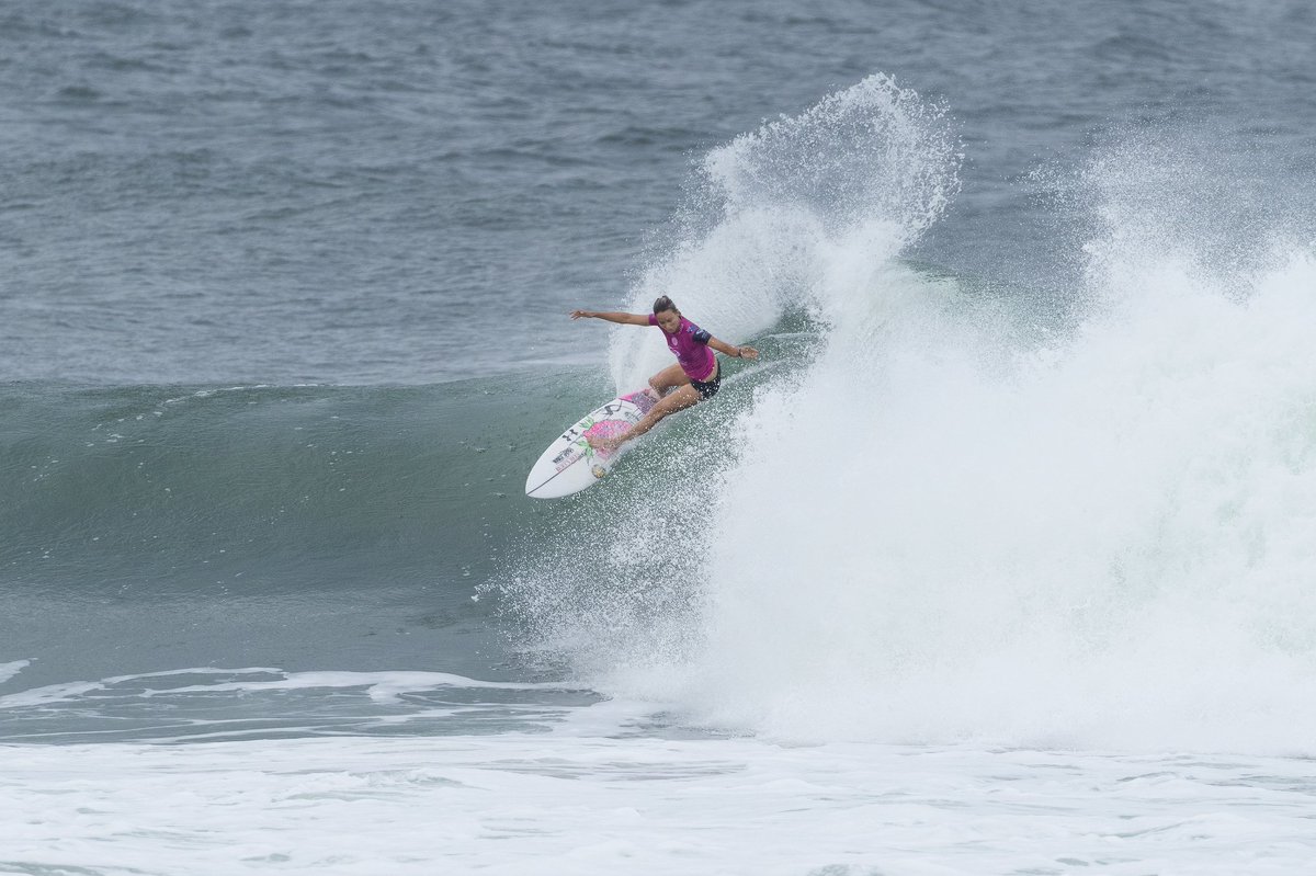 wsl's tweet image. Don&apos;t miss @Sally_Fitz, @johannedefay, &amp;amp; @keelyandrewsurf in #RoxyPro #GoldCoast Rd 3, Heat 4 👉 wsl.tv/goldcoast