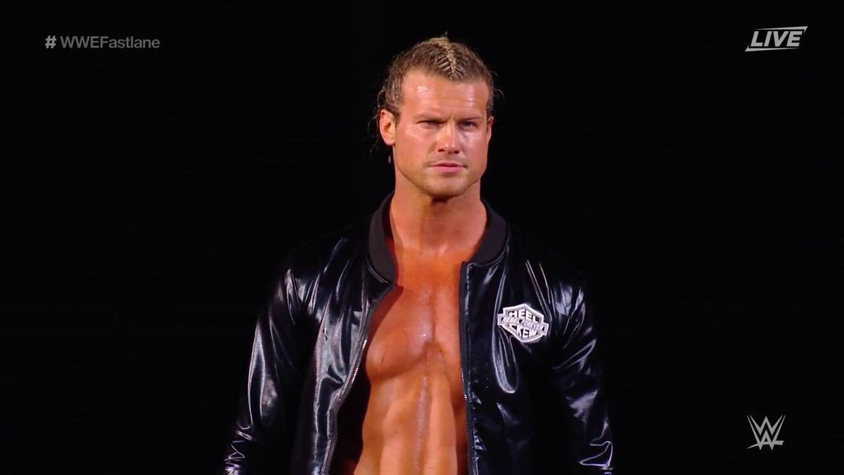 WWEFastLaneHQ's tweet photo. Is @HEELZiggler ready to show his way off to the WWE Championship match at WrestleMania? #WWEFastlane https://t.co/2KOA158Seq
