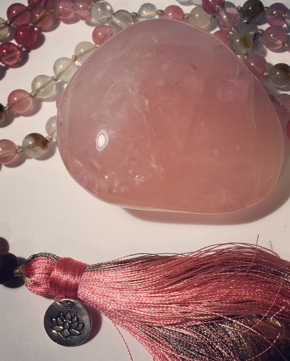 _Chi_Me_'s tweet photo. Tenderness #mala -Watermelon Quartz, Robles wood, multi-coloured silk tassel and 925 silver lotus charm. Release your heart chakra to stimulate tenderness, #love and nurture friendships. Restores calm and understanding of self and relationships. #meditation #crystalhealing #yoga https://t.co/QFoNtgGPep