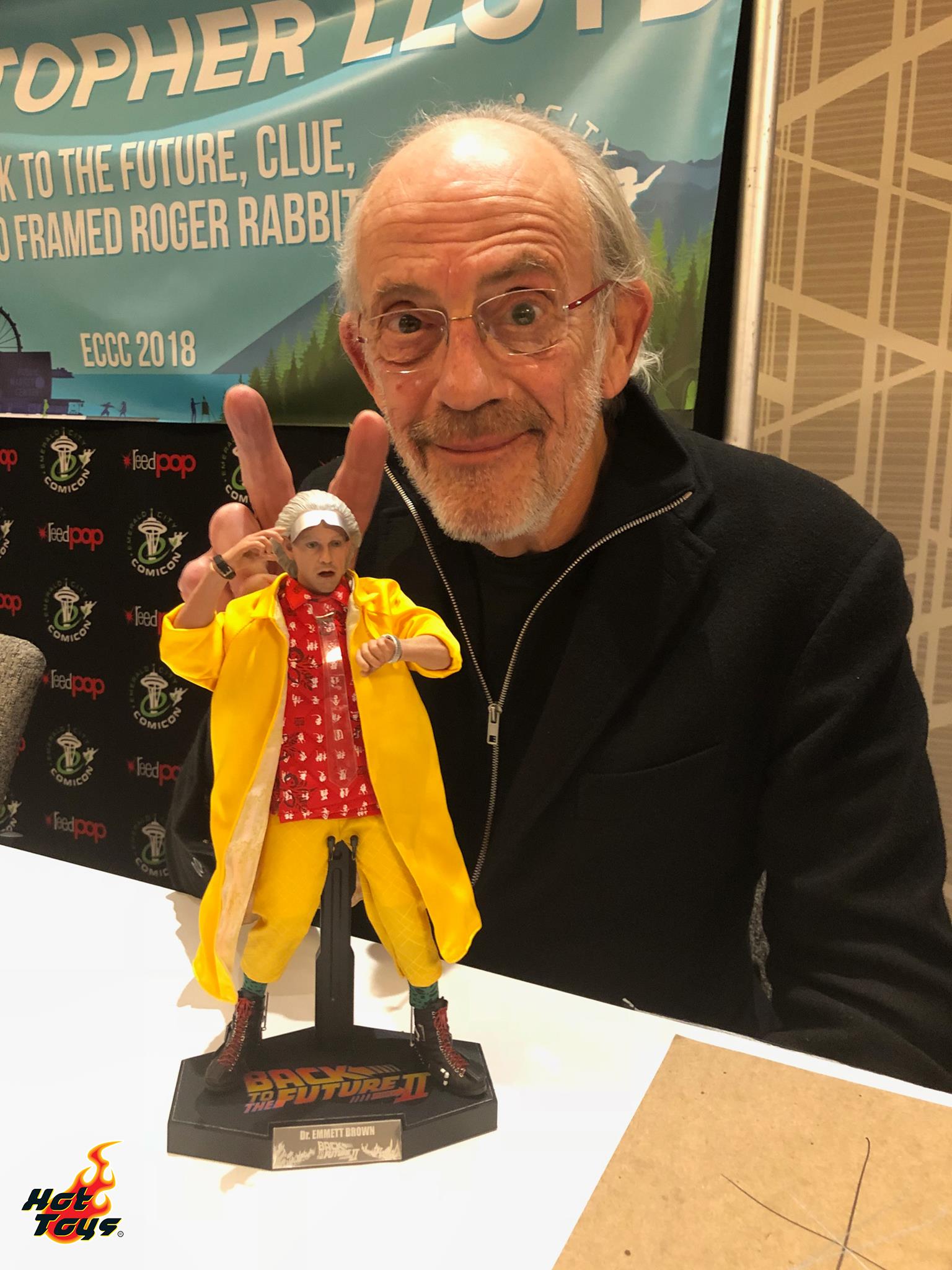 BTTF ドク エメットブラウン博士 クリストファーロイド フィギュア Amazon.co.jp: ネカ バック・トゥ・ザ・フューチャー パート2