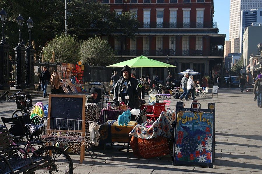 traveleat_blog's tweet photo. Street vendors in #frenchquarter in #NOLA, one of the best places to travel this #spring! #travel #Traveleatblog
https://t.co/H2wlYt3JSl https://t.co/lmd0tY7hz1