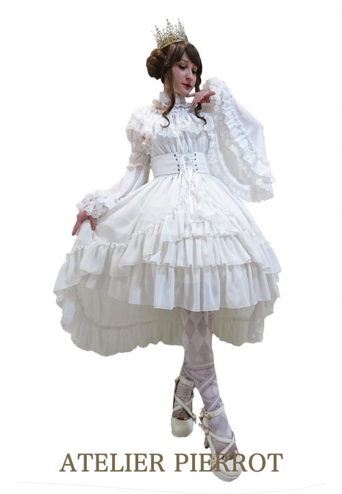 ATELIER PIERROT アトリエピエロ姫袖ブラウスアイボリー