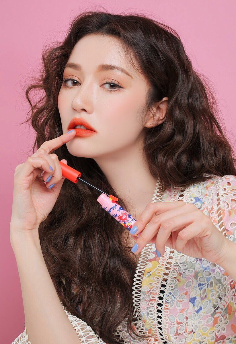 Stylenanda Japan Pa Twitter 本日発売 3ce X Maison Kitsune Kitsune Popに花咲く Kitsuneコラボ第2弾 遂に本日3 12 月 よりオンラインストアにて 先行発売開始 3cemaisonkitsune コラボ Stylenanda Stylenandajapan 3ce スタイルナンダ