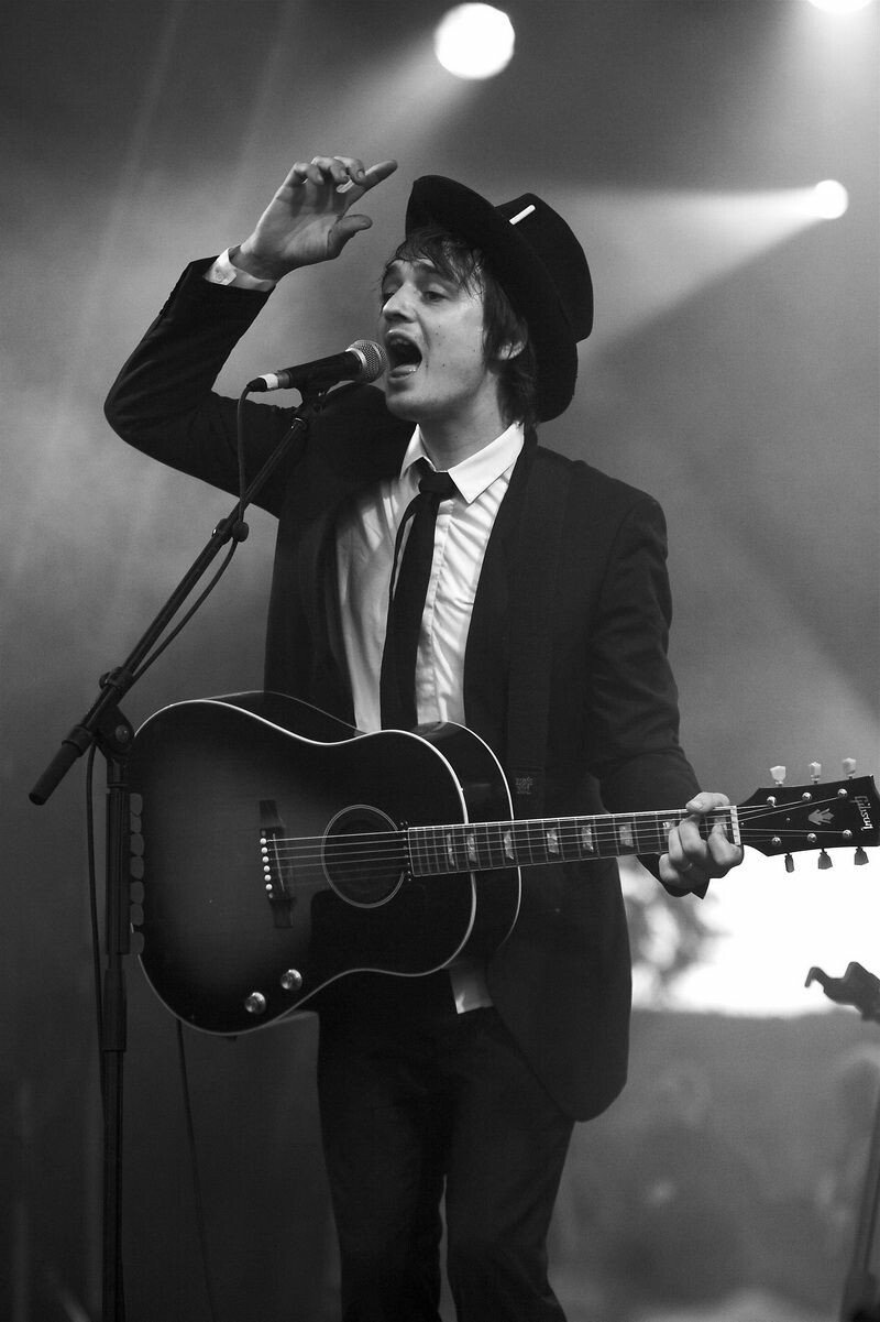 Happy Birthday Pete Doherty 

Babyshambles - Fuck Forever 