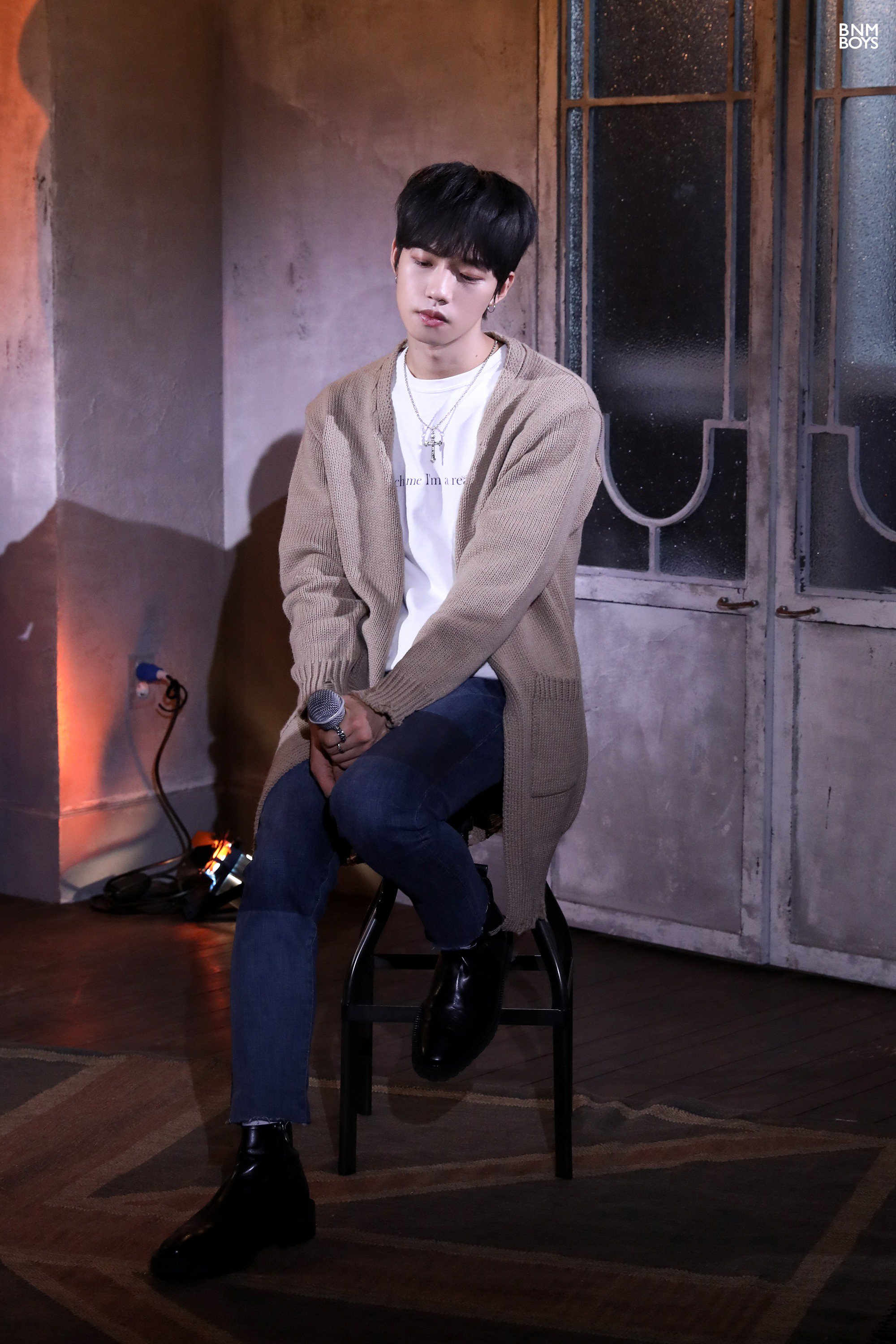 DYE4rf8U0AAacIT.jpg:orig