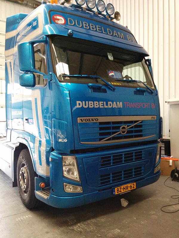 Tevens zijn wij partners met <a href="/3M/">3M</a> Select Graphic Provider en kunnen wij als erkende #signmakers helpen bij het creëren en uitvoeren van alle grafische toepassingen. 2/2

vandezaag.nl/belettering/au…
