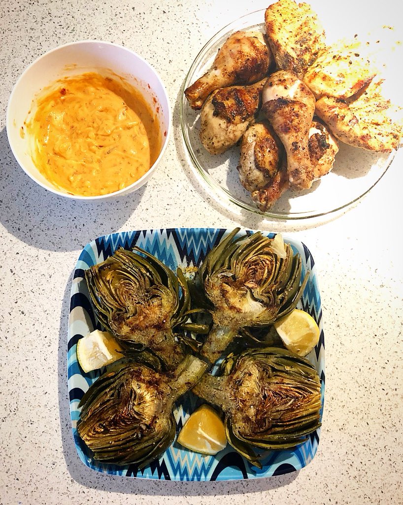 helloross's tweet photo. Dinner tonight was a staple in my kitchen - BBQ’d chicken legs &amp; breast w/ grilled lemon
artichokes &amp; a spicy aioli. #Rossipe https://t.co/eicXNYsOtE