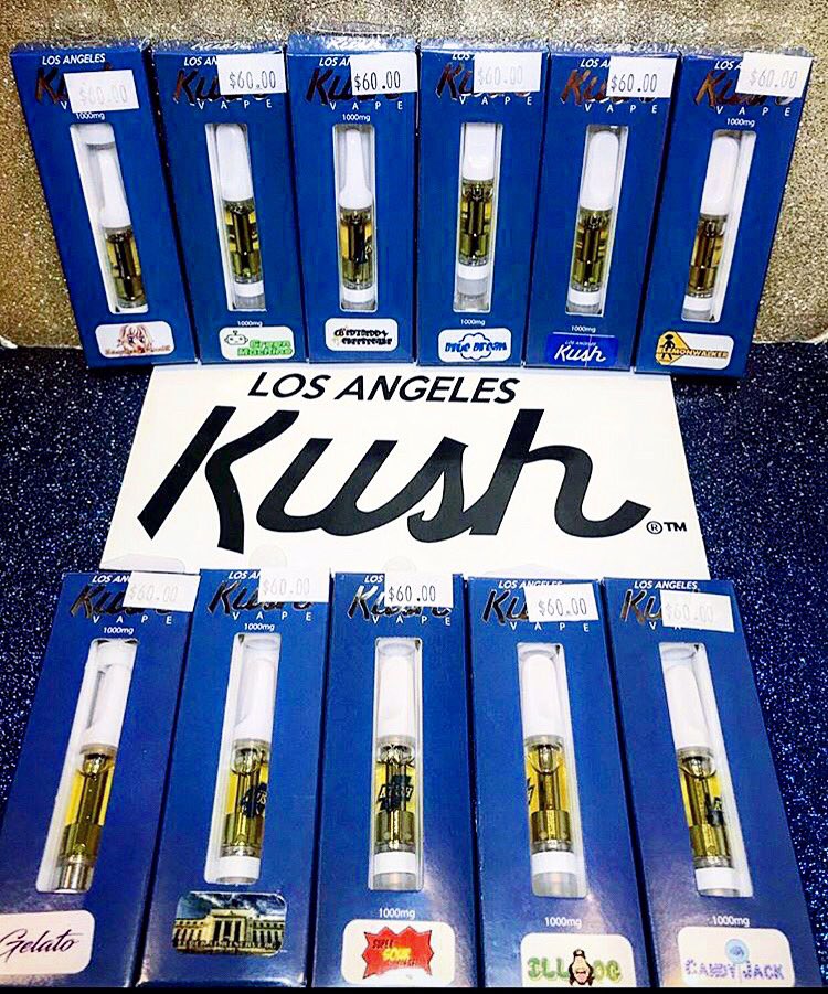 LakVape's tweet photo. ‼️🚨 @losangeleskushvalley stocking up for next Sunday’s BIG SPECIAL! SUNDAY, MARCH 18th/ ALL DAY FROM 10AM to 8:00pm DOGO ON @lakvapes FULL GRAMS AND DISPOSABLES🚨‼️ Make sure to mark your calendars, you do NOT WANT TO SLEEP on this SPECIAL!👏 https://t.co/qAKAuGnQ92