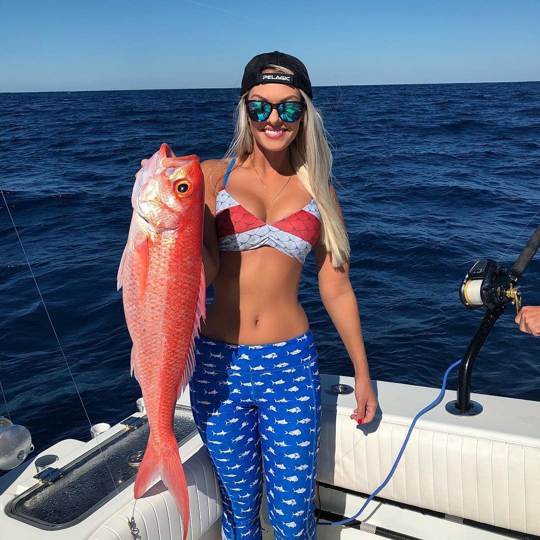 fishinglovers7's tweet photo. #fish #fishing #fishinglife #fishingwife https://t.co/DzHvAW3hLL