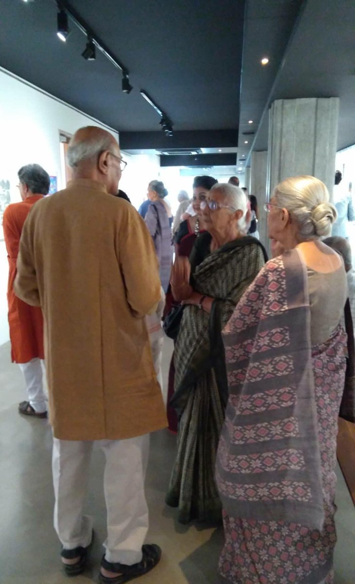 GalleryArk's tweet photo. Glimpses from yesterday's inauguration of 'An Overview'. 

You can view the show during gallery hours (4-7 PM) until April 6th.

#galleryark #arkgallery #artgallery #JyotiBhatt #Vadodara #Baroda #artshow #IndianArt #artists #paintings https://t.co/cc6sTdswxy
