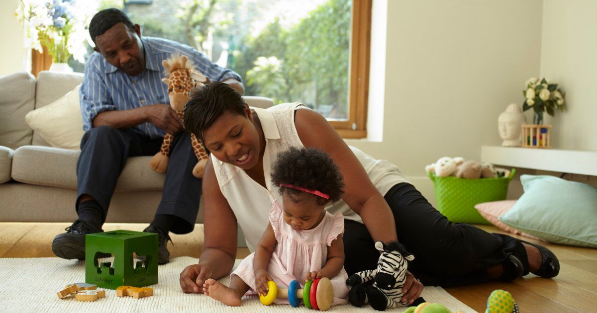 #TopTip: Copying your baby's babbling can help teach them to take turns communicating: bit.ly/2BXwdPt