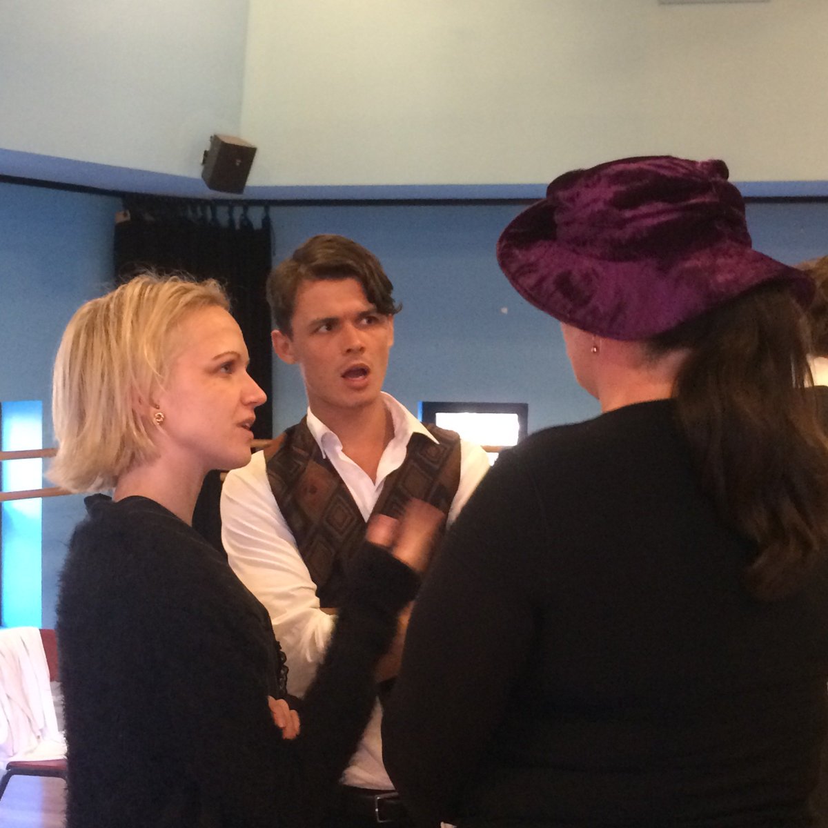 FactorySpace's tweet image. #theatre goers! lovers of nice juicy murder mysteries! #factoryspace fans! creative, fascinating, discerning peoples of the world, well, particularly-the-sydney-metro-region-northern-beaches #manly! BIG news...#devilscaress is coming! be enthralled!