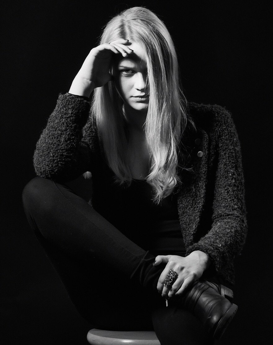 FacadeSeries's tweet photo. What darkness does Alexa see? Whatβs lurking in the shadows? @RachelleMHenry #facadeseries #crimedrama #darkness #secrets #weallwearafacade https://t.co/X7ysiR5EEW