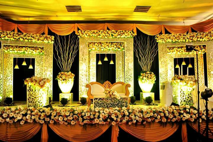 AsthraEvents's tweet photo. 40k stage #AsthraEvents #Wedding #Engagement #Stages #AsthraEvents https://t.co/nhx3cagN3A