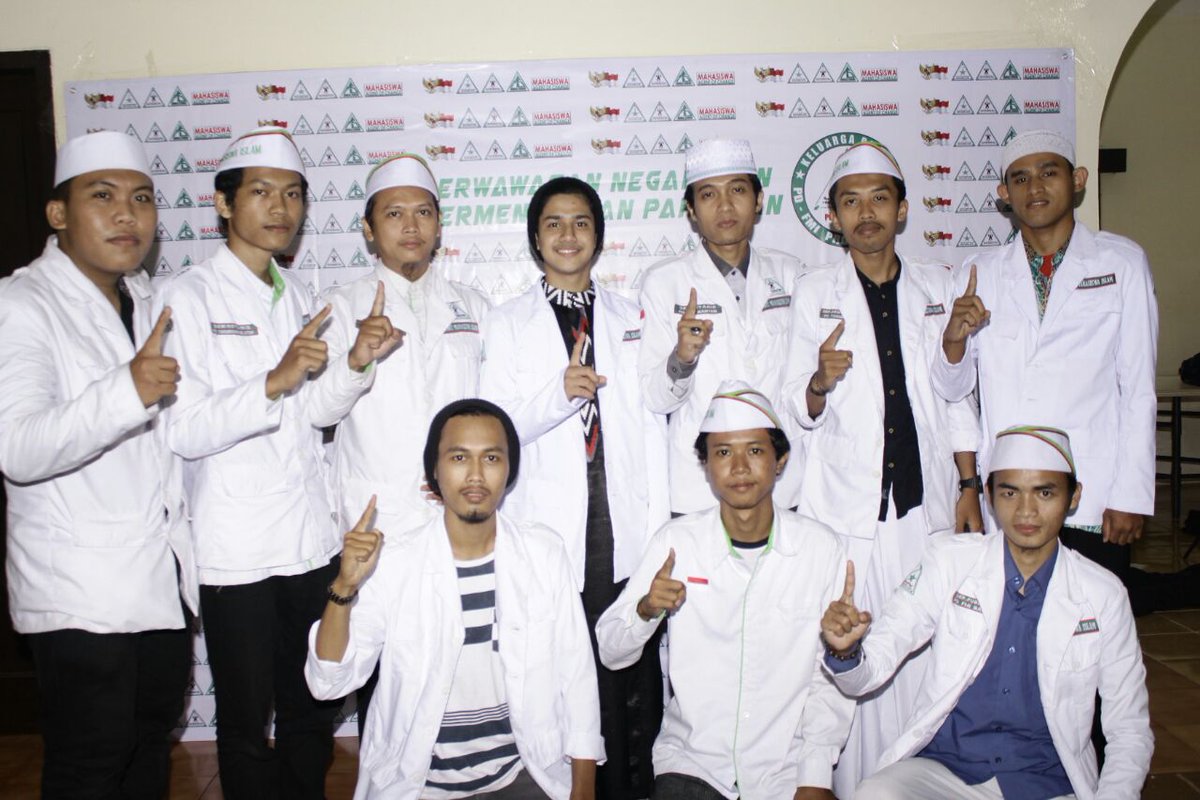 fmitangsel's tweet image. Front Mahasiswa Islam Tangerang Selatan Mengadakan Inagurasi fmitangsel.org/2018/03/inagur…