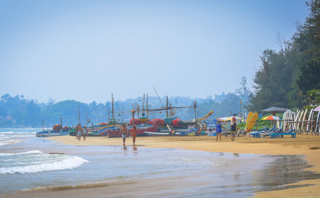 exploresl's tweet photo. What’s Up Weligama!
https://t.co/a9V0W7SYjs
#Weligama #WhatsUp #Coastal #Bliss #Sandy #Beaches #South #Experience #Leisurely #Waves #Surfing #Cool #Relax #Enjoying #BeachCulture #Tropical #Getaway #ThingsToDo #Explore #Travel #ExploreSriLanka #SriLanka #ESL https://t.co/L7HNf7XgwG
