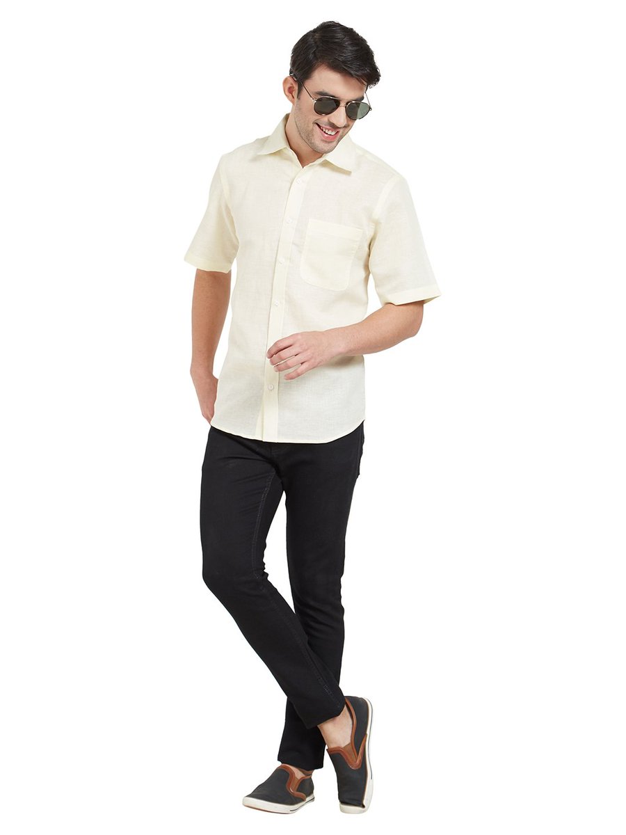 ashtagindia's tweet photo. Kick start this summer week with #ASHTAG's soft linen half sleeves lemon yellow shirt.
#Shop now on https://t.co/bECcRDBFCW
#ASHTAGMen #LinenShirts #SummerIsComing #summerfashion #lemonyellowshirt #menswear #mensfashion #ootdfashion #MondayMotivation #mensshirt #onlinestore #ootd https://t.co/DQKpVHGSp4