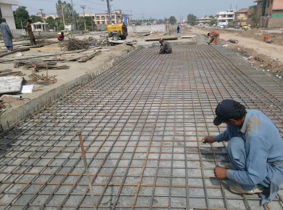 _KPUpdates's tweet photo. #PeshawarBRT taking shape :: Swift progress taking place on Reach 3 of the mega transportation project https://t.co/wuLRMezRHC