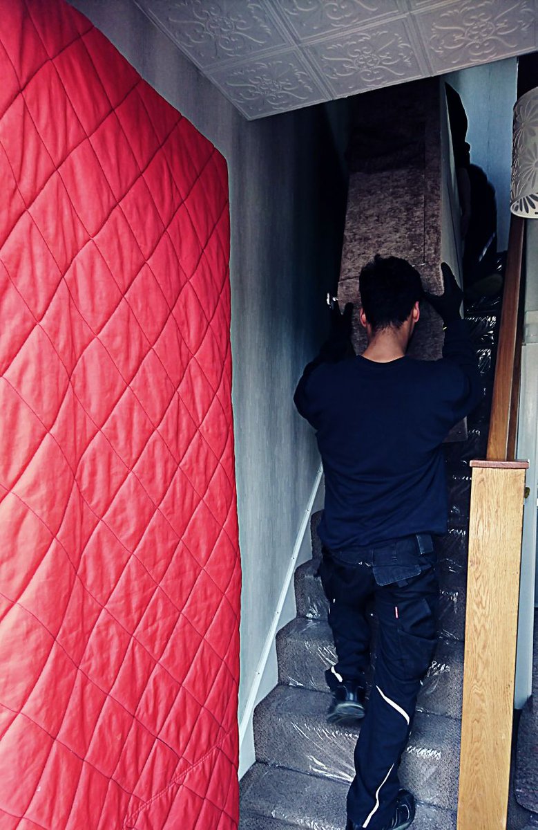 Pollards_UK's tweet photo. Just a few snaps from a removal we assisted with on Friday #movingday #carpetprotection #partoftheservice https://t.co/u6si5kRQp7