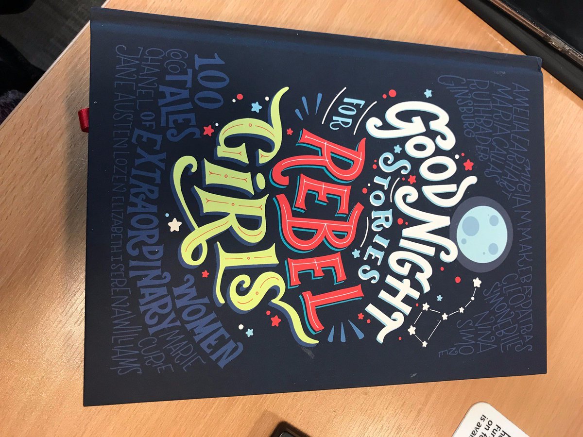 ukpenguin's tweet photo. Thank you for my lovely book ! S nice to return from HIMSS to this @transformUK #TransformWiD #IWD2018 https://t.co/30QciHwCH2