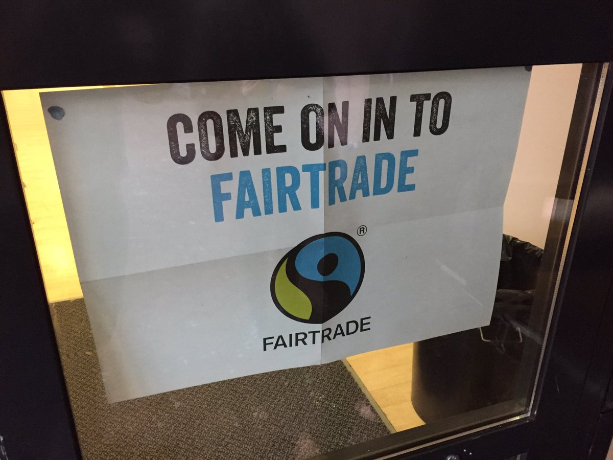 NES_HOH's tweet photo. Students engaging with @FairtradeUK this lunch at our #fairtradecafe https://t.co/vES3BfHD5J
