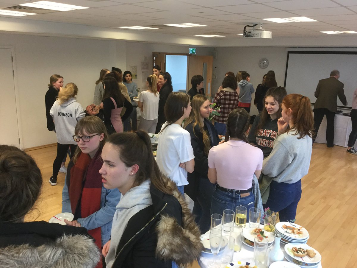 STAHSCareers's tweet photo. Food for thought. Y12 and Y13 Oxbridge Lunch. https://t.co/pSpiMvNSa4