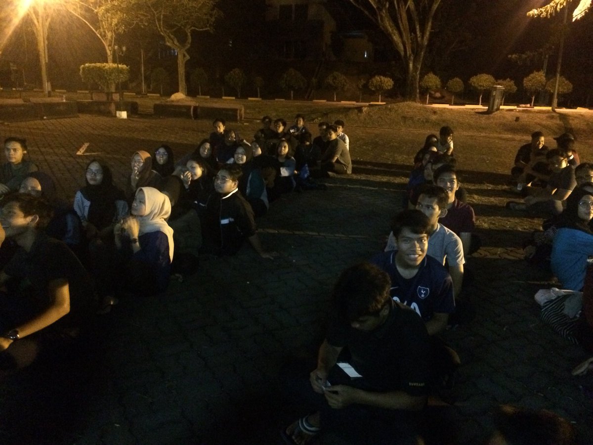 debestmelaka's tweet photo. First meeting bersama pelajar2 sem 1...semester 2017-2018/2 https://t.co/wpOlObcLfV