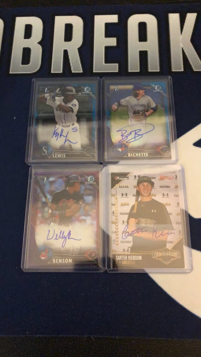 TBLbreaks's tweet photo. 2016 Draft Case by @Rotobreaks was 🔥🔥 that blue Bichette 😱#Bowman #whodoyoucollect #showusyourhits https://t.co/TVN0aUAJd7