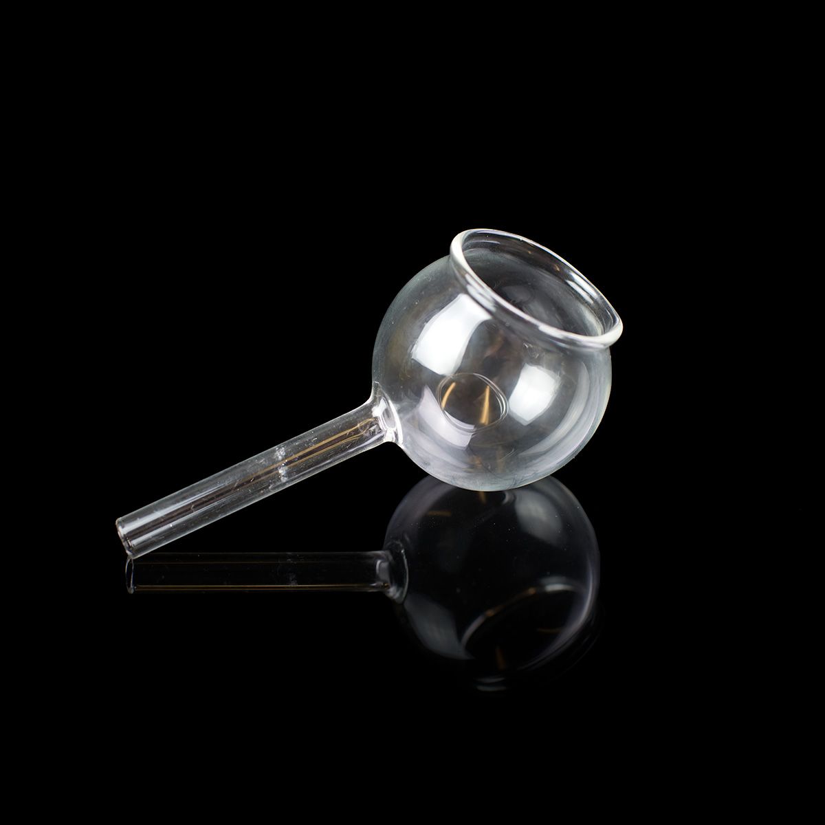 angelshareglass's tweet photo. if you are looking for the perfect way to fill your Hipflask then look no further than our filling funnels. Based on our Spirit Bowl Designs #nospills #fillyourflask #glassfunnels #whisky #hipflask https://t.co/1qY0D5VOMp https://t.co/8PcziIXJkk