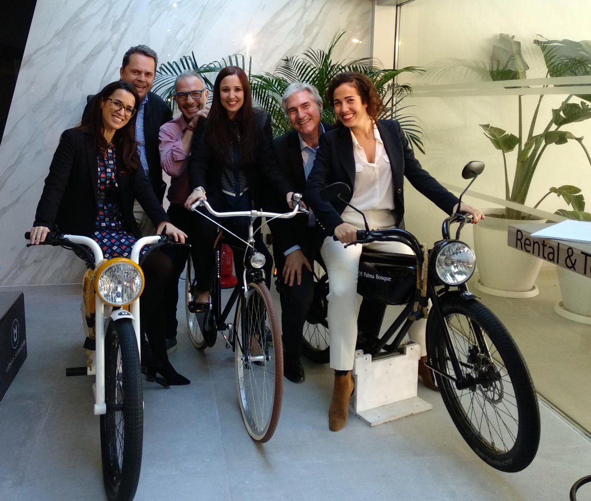 JUANESCARRER's tweet photo. en @InnsideBosque y en @MeliaPalas  nos dejamos  pilotar por nuestras compañeras! #gexteam #REVAMP #meliaspain @MeliaHotelsInt 
@MHICareers https://t.co/KvKvU9PqDd