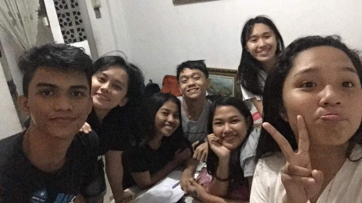 Jefredszx's tweet image. Sleep oveeeeer is lifeu 😂
#PracticalResearch
#EmTech
#SPEC