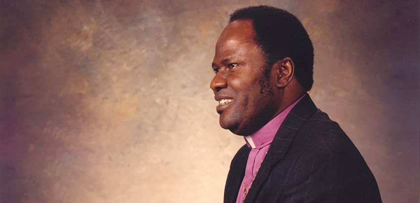 OFM_Worldwide's tweet photo. Today as always, we remember our Papa and Inspiration.
The Father of Pentecostalism in West Africa and Africa's most travelled Evangelist. 
From @APOSTLESULEMAN &amp; @DrLizzySuleman and the Omega Children Worldwide. Daddy we love you https://t.co/ezq2HyABOT