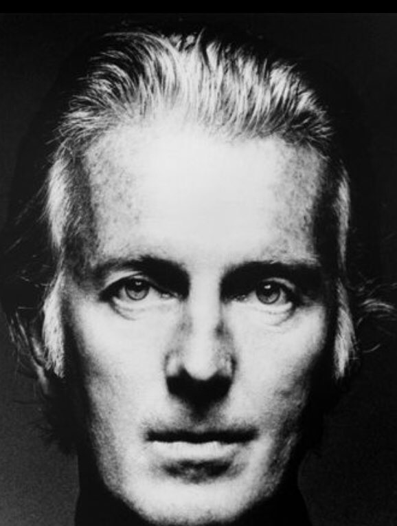 Fiona Hering tweet media