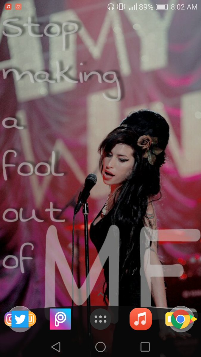 Amy Winehouse’s homescreen