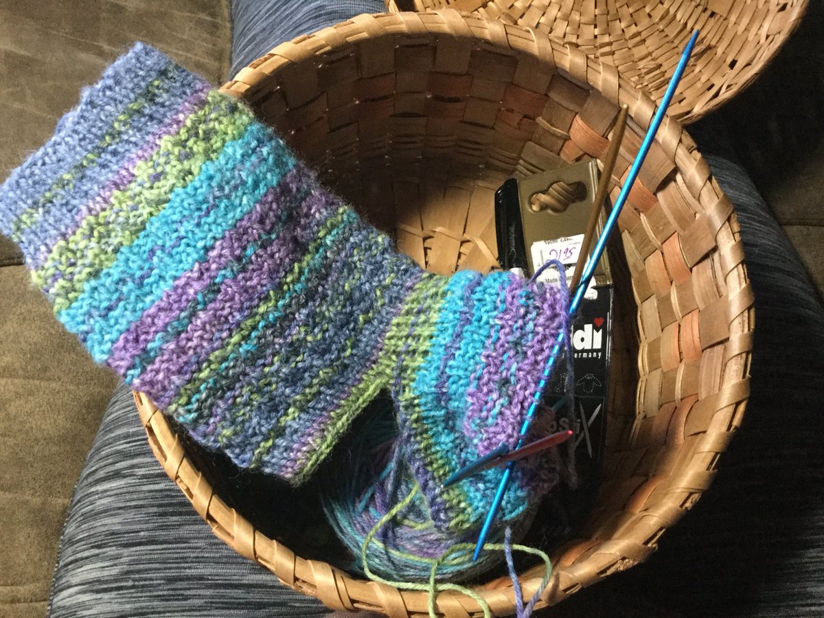 beckysknit's tweet photo. Knitting #yogasocks #handcrafted #opalyarn #additurboneedles #handmadeantiquebasket #busyhands #happymind #yoga #yogalife #MondayMorning #wehaveyoursupplies #droponby https://t.co/Atp4EfyVFB