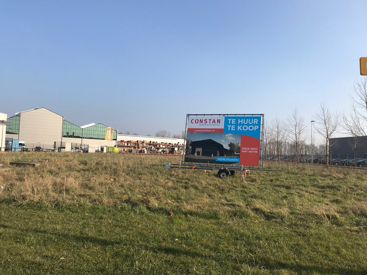constanbeheer's tweet photo. We kunnen starten met de verhuur/verkoop een nieuw project ca. 1500 m2
#nieuwbouw #bedrijfsunits #elst #A325
#huren of #kopen 
Informeer 0481- 366150 https://t.co/XD1rYZheUw