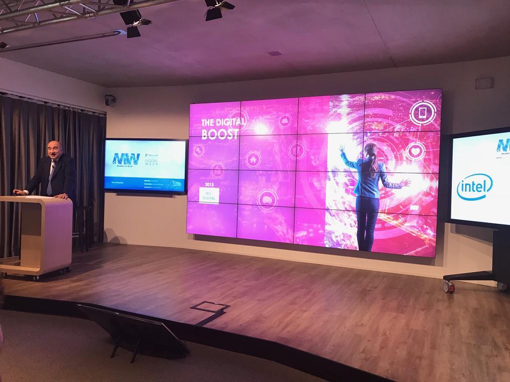 Education is the passport to the future, for tomorrow belongs to those who prepare for it today… leveraging the technology of the future #MicrosoftDigitalWeek <a href="/microsoftitalia/">Microsoft Italia</a> @MIP_PoliMi <a href="/andrea_sianesi/">Andrea Sianesi</a> <a href="/FedeFrattini/">Federico Frattini</a>