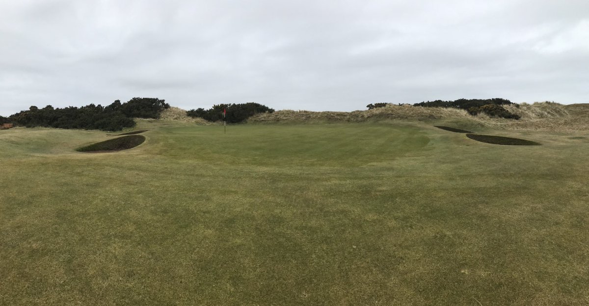 philhind86's tweet photo. First pedestrian mow of the year with brushes down to help refine the putting surfaces #toro #flex21 #smoothandtrue https://t.co/OSNAcrUehR