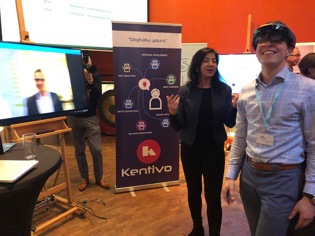 Kentivo's tweet photo. Last week we brought in our HoloLens to showcase the limitless possibilities that it offers in terms of screen interaction. Curious to to explore the possibilities for innovation in future projects? https://t.co/SqzFItUU8a #HoloLens #MixedReality #DataScience https://t.co/j35wS9yTNg