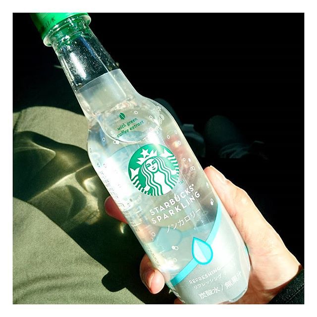 Midomasa さっぱり炭酸水 軽く柑橘系 スタバ Starbucks 炭酸水 ペットボトル アールグレイティークリームフラペチーノ 飲みたい T Co Ssdl8zo7nk