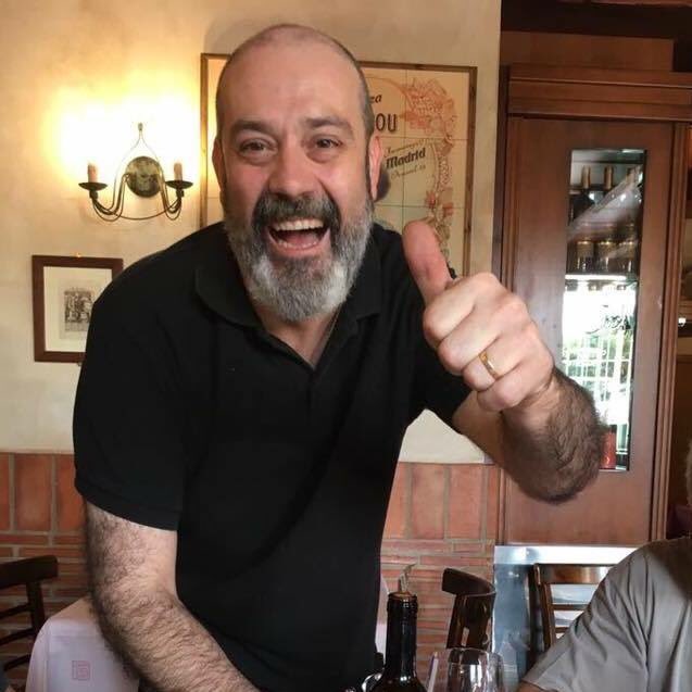 tonicanto71's tweet photo. Que no te cuenten lo que puede llegar a pasar con esta fusión #CatadeRon y #ComidaVigila el regreso de la #fiera de #lariberaalta al #paisvasco de #lamarinaalta @cessarbeltran @carliba86 @TurismoTeulada @AlicanteGastro @fercaira @mesquebarmans https://t.co/dxT7RSw4eN