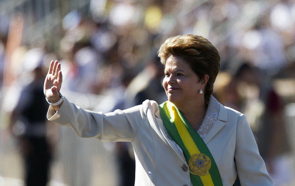 g1's tweet photo. UFSCar terá 'disciplina do golpe' no curso de pós-graduação em educação https://t.co/iJr2Y6gzcU #G1 https://t.co/DXe6ZxzvnR