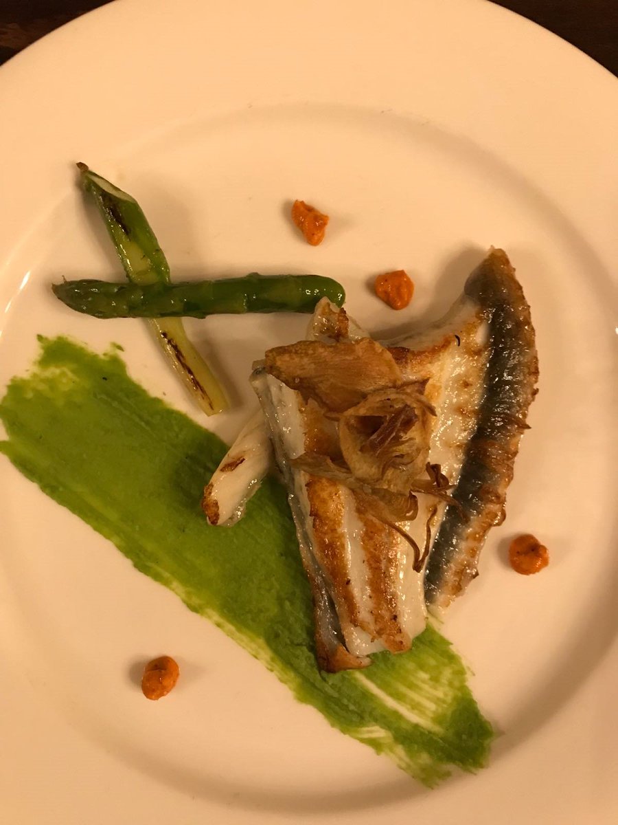 La Cuina del Vent (@lacuinadelvent) on Twitter photo Gran nit la de divendres dia 9 al Restaurant <a href="/elmolihotel/">El Molí***</a> amb el celler @BodegasTrobat #soparsmaridats2018, tot un èxit!
Felicitats!
Adjuntem unes imatges del sopar.
<a href="/LaCuinadelVent/">La Cuina del Vent</a> <a href="/CuinaEmpordanet/">Cuina Empordanet</a> <a href="/DOEmporda/">DO Empordà</a> Gran nit la de divendres dia 9 al Restaurant <a href="/elmolihotel/">El Molí***</a> amb el celler @BodegasTrobat #soparsmaridats2018, tot un èxit!
Felicitats!
Adjuntem unes imatges del sopar.
<a href="/LaCuinadelVent/">La Cuina del Vent</a> <a href="/CuinaEmpordanet/">Cuina Empordanet</a> <a href="/DOEmporda/">DO Empordà</a>