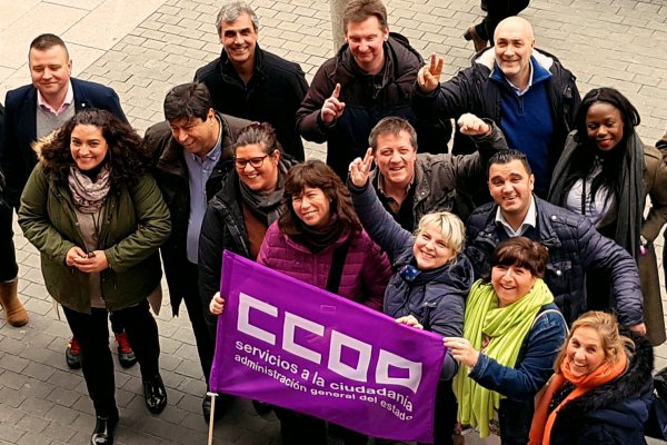 ETF_Europe's tweet photo. European Works Councils can give workers a voice in multinational companies. The ETF believes we need more EWCs, so we've launched project to help workers set them up! Concrete action for #FairTransport

Read more: https://t.co/NDEi7aeK4Q https://t.co/9QHbVclMdV