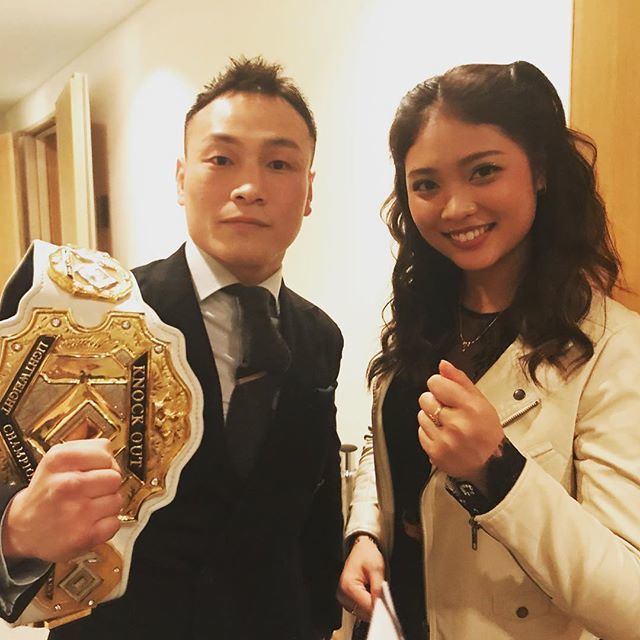 kb_knockout's tweet photo. 森井洋介祝勝会には山口百恵さんのモノマネでここ最近テレビ出演中のタレント、カトリーナ陽子さんも来場!
#knockoutkb #森井洋介 #カトリーナ陽子 #mrknockout #kickboxing https://t.co/0z0T2F4ZBJ https://t.co/4CxyfcbrTH