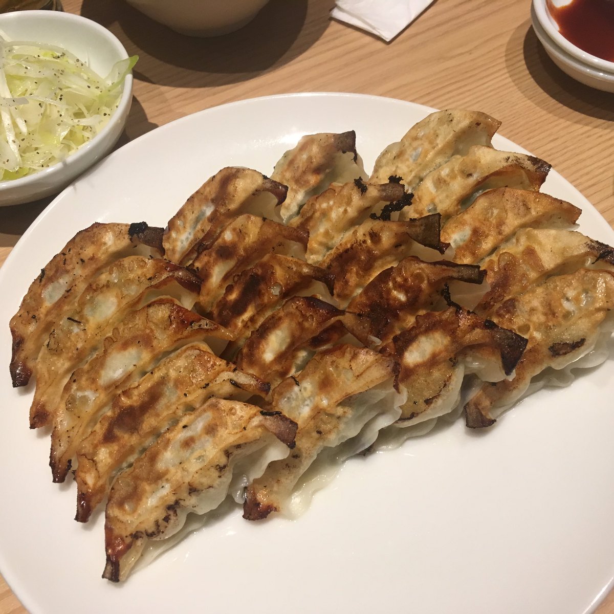 LDN_2_TKY's tweet photo. 日本人じゃないけど白飯本当天国だな、ないと嫌だ
あると全て美味しくなる https://t.co/RERneofJah