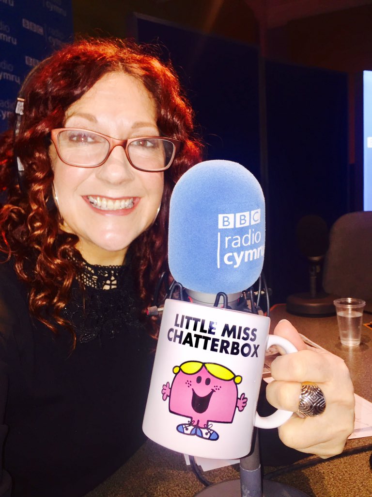 RealShanCothi's tweet photo. Limerig Bore Cothi @BBCRadioCymru 'Yng nghanol yr araith briodas' - Dewch a hi #borecothi xx #joiolimerig https://t.co/nyWUKkhSuk