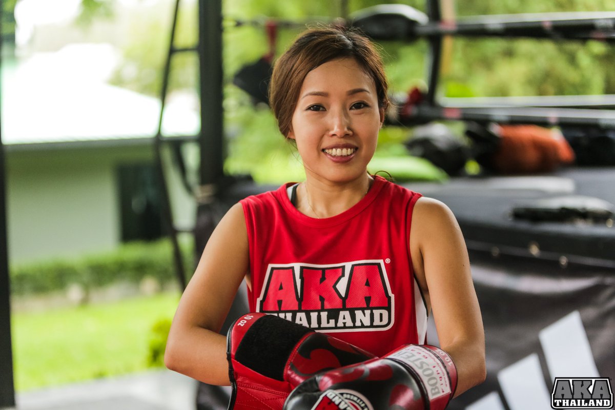 AKAThailand's tweet photo. #KO laziness and complacency! The BEST time to jump into #MuayThai is right now! https://t.co/1WcgBMys5r
